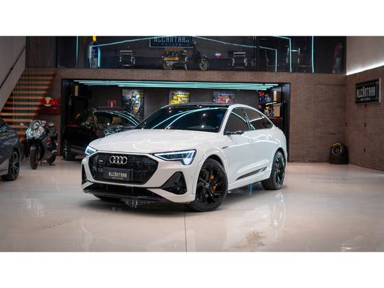 AUDI E-TRON ELÉTRICO SPORTBACK S QUATTRO